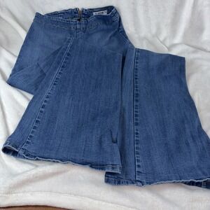 O2 Denim Women's Flare Leg Jeans Size 28x34 Bell Bottom Boho Hippie Festival EUC